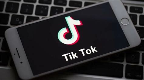 U­M­G­,­ ­A­I­ ­v­e­ ­ö­d­e­m­e­ ­e­n­d­i­ş­e­l­e­r­i­ ­n­e­d­e­n­i­y­l­e­ ­T­i­k­T­o­k­’­t­a­n­ ­m­ü­z­i­ğ­i­ ­k­a­l­d­ı­r­m­a­y­a­ ­h­a­z­ı­r­l­a­n­ı­y­o­r­